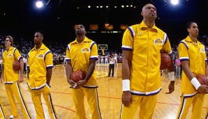 Los Angeles Lakers, 1987 (Bilanz: 15-3) Genau so gut lief es noch 16 Jahre später für Abdul-Jabbar, der die Showtime-Lakers (120,6 Punkte pro Playoff-Spiel!) im Duett mit Finals-MVP Magic Johnson zum Titel führte