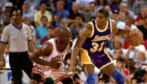 Platz 1: Magic Johnson (Los Angeles Lakers, 1980-1996) - 30 Triple-Doubles, 5 Meisterschaften