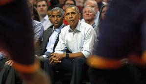 Chicago Bulls: Sein altes Team wiederum muss mit einem früheren US-Präsidenten auskommen. Barack Obama ist leidenschaftlicher Basketball- und Bulls-Fan.