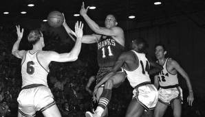 Charles Cooper: „Chuck“ Cooper war 1950 der erste Afroamerikaner, der jemals von einem NBA Team gedraftet wurde. Insgesamt war er sieben Jahre in der NBA aktiv, darunter vier unter Celtics-Legende Red Auerbach.