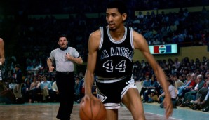 Platz 11: GEORGE GERVIN (San Antonio Spurs) - 330 Punkte in der Saison 1978/79.
