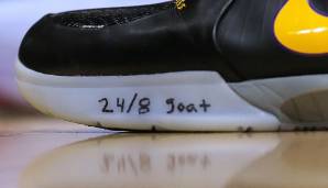 Sein Pelicans-Teamkollege Frank Jackson verzierte seinen Schuh mit den beiden berühmten Bryant-Nummern und der Abkürzung GOAT - greatest of all time.