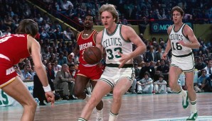 LARRY BIRD (1979-1993) – Team: Celtics – Erfolge: 3x NBA Champion, 2x Finals-MVP, 3x MVP, 12x All-Star, 9x First Team, 1x Second Team, 3x All-Defensive, Rookie of the Year, 1x All-Star Game MVP.