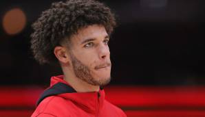 Das große Rätsel der Free-Agency-Periode war jedoch der Sign-and-Trade-Deal, der RFA Lonzo Ball nach Chicago verfrachtete. Der Spielmacher bekam bei den Bulls moderate 80 Mio. für 4 Jahre. Warum zum Henker wollten die Pels das nicht zahlen?