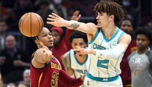 Platz 9: LaMelo Ball (Charlotte Hornets) - 19,9 Punkte, 6,7 Rebounds, 7,5 Assists über 71 Spiele (42,5 Prozent FG, 37,9 Prozent Dreier)