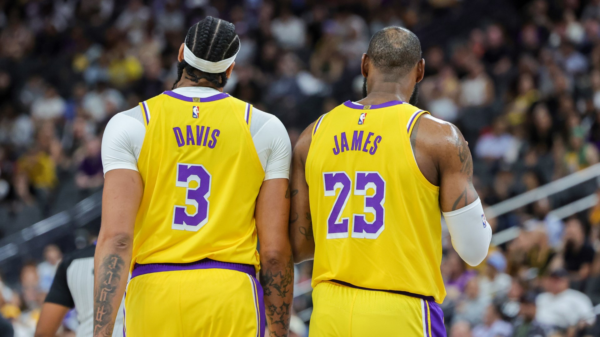 davis-james-lakers