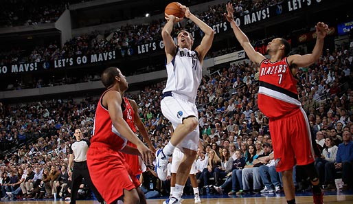 Dirk Nowitzki erzielte gegen Portland 12 seiner 21 Punkte im letzten Viertel