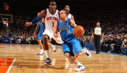 J.J. Barea (gegen Amare Stoudemire) war der entscheidende Faktor beim Mavs-Sieg in New York