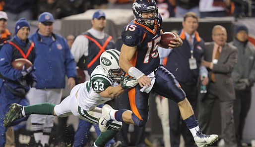 Tim Tebow (r.) war von den Jets nicht zu halten und sorgte für den entscheidenden Touchdown