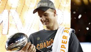 Peyton Manning (2012, Denver Broncos): Eine Nackenverletzung war der Anfang vom Ende für Manning in Indianapolis. Die Colts-Legende ging nach Denver, pulverisierte zahlreiche QB-Rekorde - und beendete die Karriere mit dem zweiten Super-Bowl-Ring.