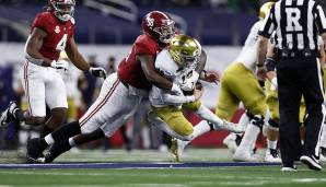 25. JACKSONVILLE (via L.A. RAMS) - CHRISTIAN BARMORE, DT, ALABAMA. Der beste Tackle der Klasse und Meyer hat klargemacht, dass er sein Team über die Lines aufbauen will. Barmore bietet eine Interior-Pass-Rush-Präsenz zwischen Allen und Chaisson.