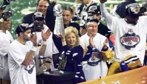 Die Rams gewannen in der Saison 1999 angeführt von QB Kurt Warner erstmals den Super Bowl und erreichten ihn 2001 nochmal, unterlagen jedoch New England. Pace spielte bis 2008 in St. Louis und wurde 2016 in die Hall of Fame aufgenommen.