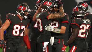1.: TAMPA BAY BUCCANEERS - Overall Rating: 92 (Offense 92, Defense: 90)