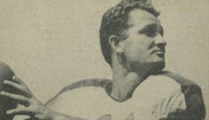 Meiste Passing Yards in einem Spiel: Norm Van Brocklin - 554. Am 28. September 1951 brachte es der QB von den Los Angeles Rams auf diese Marke gegen die New York Yanks.