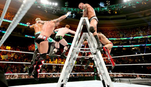 Randy Orton sicherte sich im All-Star-Match den roten Koffer