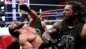 Seth Rollins, Roman Reigns und Dean Ambrose aufeinander