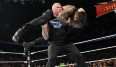 Brock Lesnar fertigte zuletzt bei SmackDown Dean Ambrose und Roman Reigns ab
