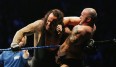 Der Undertaker (li.) im Kampf gegen Bam Neely