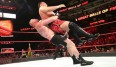Der fünffache World Champ Brock Lesnar besiegte bei Great Balls of Fire Samoa Joe