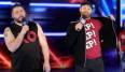 Handicap für Styles: Kevin Owens und Sami Zayn können beim Royal Rumble den Titel holen