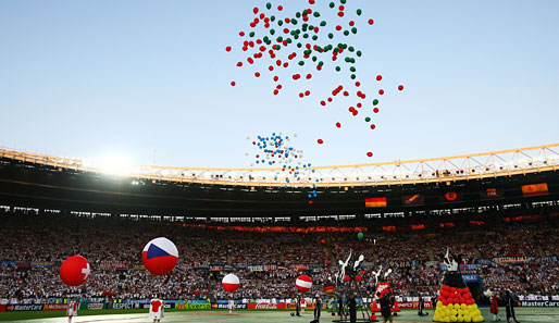 Wien, EM-Finale, EURO, Ballack, Fabregas, Torres, Xavi, Schweinsteiger, Casillas, Lehmann, Löw, Aragones