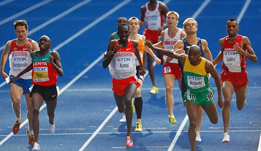 Spannung pur gab es über 800m: Am Ende siegte mit dem Südafrikaner Mulaudzi ein Außenseiter, dahinter kamen der Kenianer Yego und Kamel aus Bahrain
