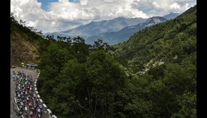 19. ETAPPE: Berge, Grün, Natur - landschaftlich bietet die Tour mal wieder alles, was das Herz begehrt