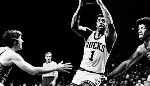 OSCAR ROBERTSON (32 Jahre, 157 Tage): “The Big O” erging es in den 60ern wie Garnett, der Guard hatte zu wenig Unterstützung. Diese bekam er, als Robertson zu Abdul-Jabbar nach Milwaukee getradet wurde. 1971 gab’s den ersten Titel.