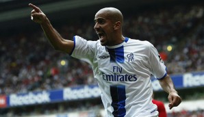 Juan Sebastian Veron: Davor lässt man am besten einen wie ihn die Strippen ziehen. Seine Mitspieler wusste die Kultglatze schon immer einzusetzen, ein Passwert von 87 ist der verdiente Lohn dafür