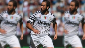 Als einzigem der vier Juve-Stürmer gelang Higuain im Test gegen West Ham kein Tor. Ob er hier gerade von einer Pizza abgelenkt wurde, ist nicht überliefert