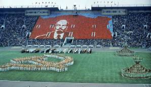 Moskau 1980: Aufgrund des Olympia-Boykotts gab es keinen Fahnenträger der BRD. Die Eröffnungszeremonie war logischerweise stark kommunistisch geprägt