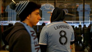 Am 1. Juli 2015 wechselt die Premier-League-Legende tatsächlich noch nach New York City. In der Major League Soccer bestreitet er noch 31 Spiele