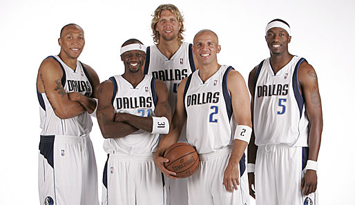 Na, geht doch: We finally present die Top 5 der Mavericks: Shawn Marion, Jason Terry, Dirk Nowitzki, Jason Kidd und Josh Howard