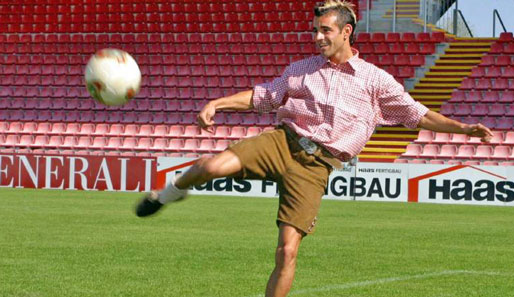 In fünf Jahren SpVgg assimilierte sich Copado an die bayerischen Gepflogenheiten - und führte den Verein 2003 wieder in die 2. Liga