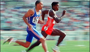 9,92 Sekunden: Carl Lewis (USA) 1989 in Seoul