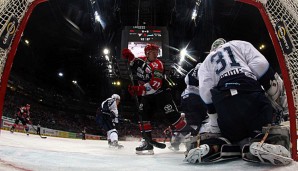 Spektakel DEL: Jetzt kämpfen Köln und Düsseldorf um das begehrte Wintergame der DEL