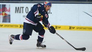 Garrett Rose erzielte das erste von neun Toren im Spiel des EHC München