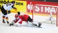 Bei der Eishockey-WM 2021 gewann Deutschland (l.: Marcel Noebels) im Viertelfinale gegen die Schweiz.