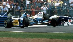1994 krönt sich Schumacher zum ersten deutschen Formel-1-Weltmeister aller Zeiten. Vorausgegangen war ein enger Kampf mit Damon Hill. Mit dem Engländer teilt er eine langjährige Rivalität.