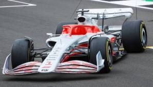 Mit großen Hoffnungen und großen Versprechungen hat die Formel 1 am Donnerstag einen Prototyp für die Saison 2022 vorgestellt.
