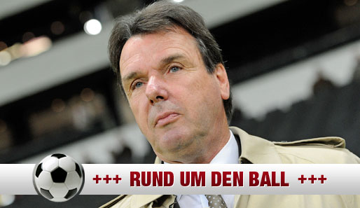 Heribert Bruchhagen sieht den Wettbewerb in der Bundesliga gefährdet