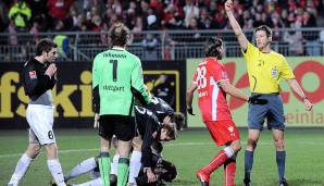 13. Dezember 2009: Vier Tage später, der VfB spielt in der Bundesliga bei Mainz 05, Lehmann sieht die Rote Karte - nach einem Tritt auf den Fuß von Angreifer Aristide Bance.