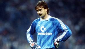 TOR - RAIMOND AUMANN (von 1982 bis 1994 beim FC Bayern): War jahrelang die Nummer eins im Kasten der Münchner, Verletzungen am Knie verhinderten mehr Einsätze als seine 268. Ging mit Oliver Kahns Ankunft. Heute FCB-Fanbeauftragter.