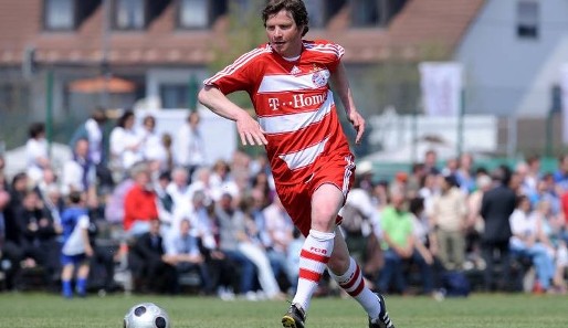 Michael Tarnat lief 122 Mal in der Bundesliga für die Bayern auf - heute kickt er noch bei den All Stars