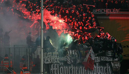 Nach den Zündeleien seiner Fans muss Borussia Mönchengladbach zahlen