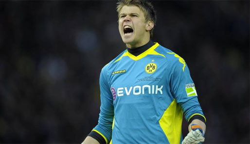 Mitchell Langerak wird zum Nachfolger von Roman Weidenfeller aufgebaut