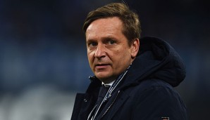 Horst Heldt ärgerte sich über die selbstverschuldete Niederlage gegen Werder Bremen