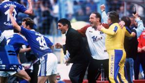 Eine seiner dunkelsten Stunden als Manager erlebte er im Mai 2001, als sich der FC Schalke für vier Minuten Deutscher Meister wähnte …