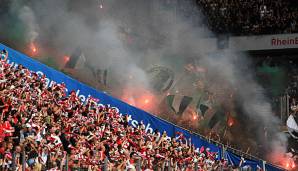 Beim Derby zwischen Köln und Gladbach verletzte ein Böller zwölf Personen.