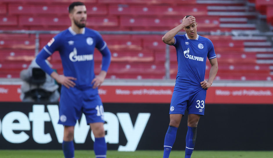 Schalke 04 reitet von einer Katastrophe in die nächste. Auf die angebliche Revolte gegen Trainer Christian Gross unter der Woche folgte am Samstagnachmittag eine trostlose 1:5-Klatsche beim VfB Stuttgart. Die Netzreaktionen.